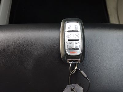 2023 Chrysler Pacifica — photo 15 view