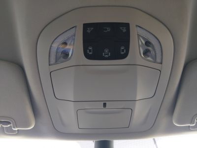 2023 Chrysler Pacifica — photo 21 view