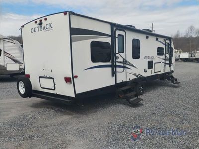 2017 Keystone RV Outback Ultra Lite - Photo 8