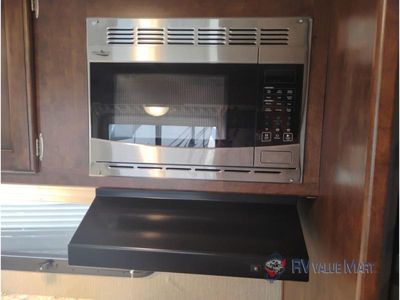 2017 Keystone RV Outback Ultra Lite - Photo 26