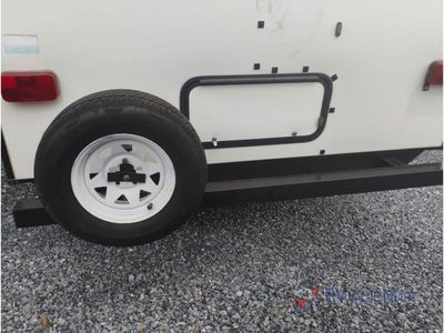 2017 Keystone RV Outback Ultra Lite - Photo 14
