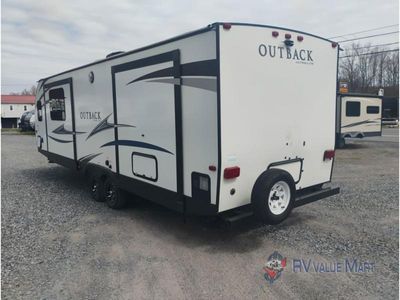 2017 Keystone RV Outback Ultra Lite - Photo 6