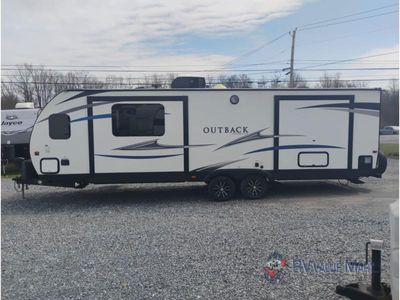 2017 Keystone RV Outback Ultra Lite - Photo 5