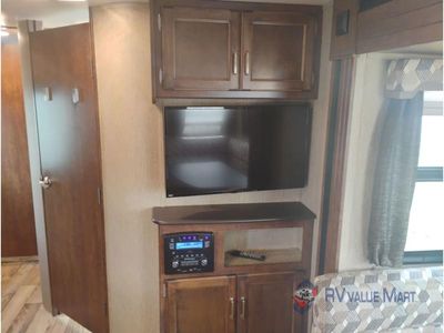 2017 Keystone RV Outback Ultra Lite - Photo 22