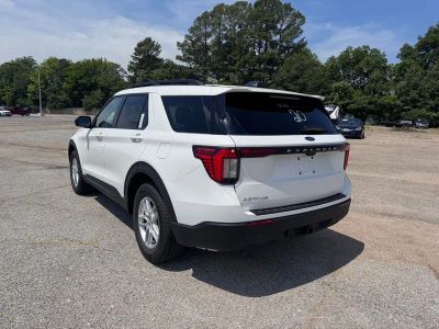 2026 Ford Explorer — detail view