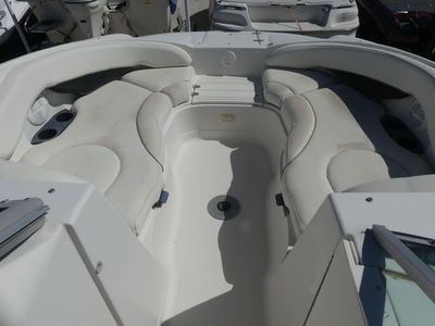2004 Monterey 233 Explorer — photo 14 view