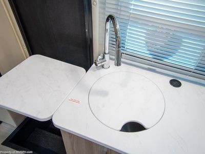 2026 Thor Motor Coach Compass - Photo 11
