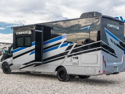 2026 Thor Motor Coach Compass - Photo 2