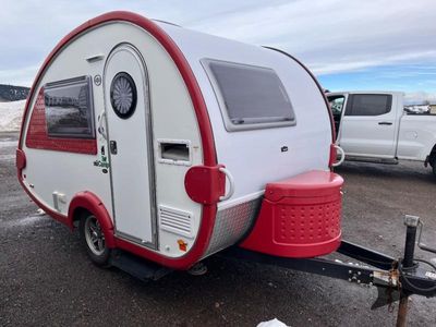 2010 nuCamp RV NuCamp — front three-quarter view