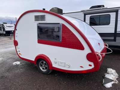 2010 nuCamp RV NuCamp — interior view