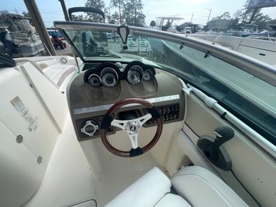 2012 Sea Ray Sundeck 260 - Photo 2