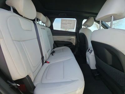 2026 Hyundai Tucson Hybrid - Photo 14