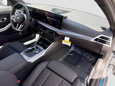 2026 BMW 3 Series — photo 14 view