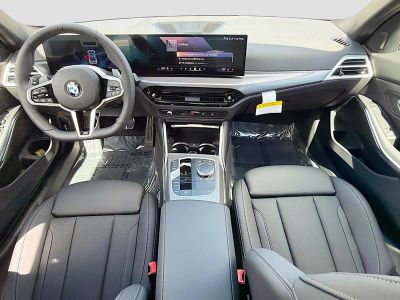 2026 BMW 3 Series — photo 16 view