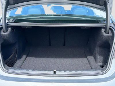 2026 BMW 3 Series — photo 12 view