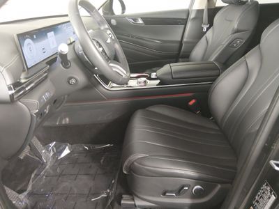 2025 Genesis GV80 - Photo 20
