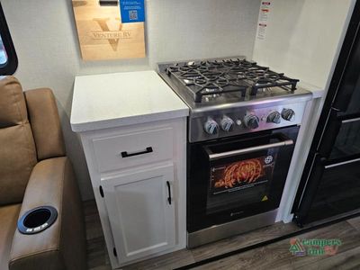 2026 Venture RV SportTrek Touring Edition — photo 19 view