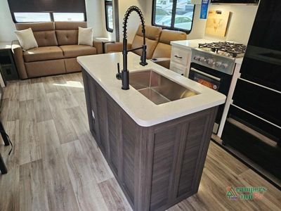 2026 Venture RV SportTrek Touring Edition — photo 13 view