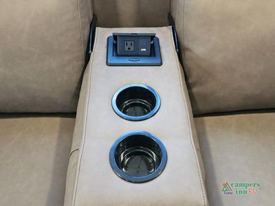 2026 Venture RV SportTrek Touring Edition — photo 45 view