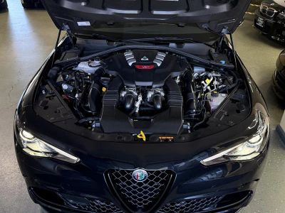 2022 Alfa Romeo Giulia - Photo 31