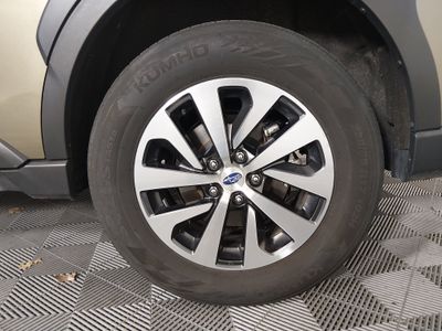 2024 Subaru Outback — photo 10 view