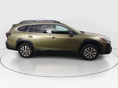 2024 Subaru Outback — photo 8 view