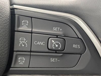 2023 Jeep Grand Cherokee — photo 36 view