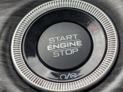 2023 Jeep Grand Cherokee — photo 40 view