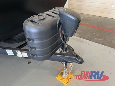 2025 Ember RV E-Series - Photo 4