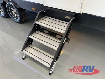 2025 Ember RV E-Series - Photo 6