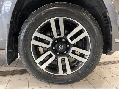 2019 Toyota 4Runner — photo 10 view