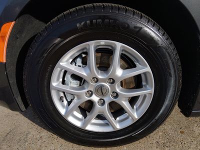 2023 Chrysler Voyager - Photo 10