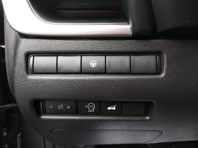 2024 Nissan Rogue — photo 13 view