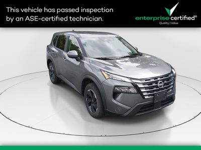 2024 Nissan Rogue FWD SV — front three-quarter view