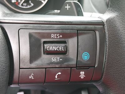 2024 Nissan Rogue — photo 18 view