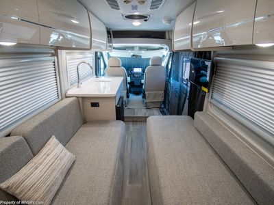 2026 Thor Motor Coach Tellaro - Photo 3