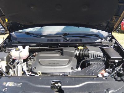 2022 Chrysler Voyager — photo 9 view