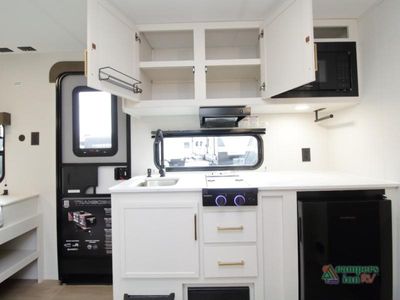 2026 Grand Design Transcend One - Photo 15