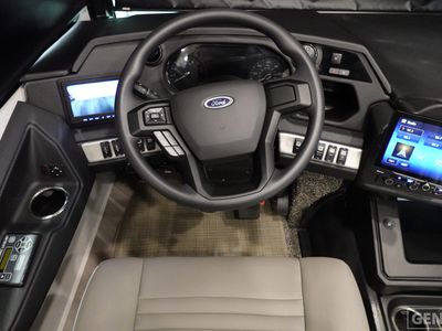 2026 Fleetwood Bounder - Photo 9