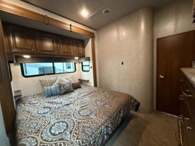 2019 Heartland Bighorn - Photo 33
