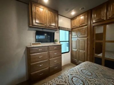 2019 Heartland Bighorn - Photo 29