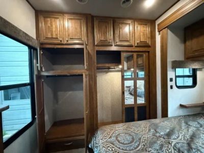 2019 Heartland Bighorn - Photo 32