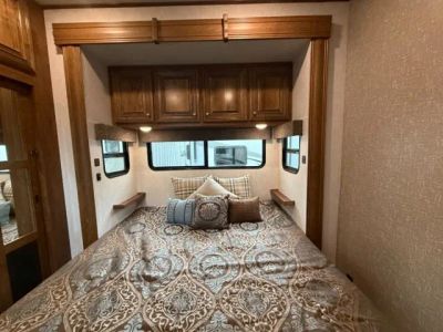 2019 Heartland Bighorn - Photo 28