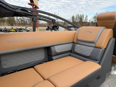 2026 Bennington 22 SSR — photo 17 view