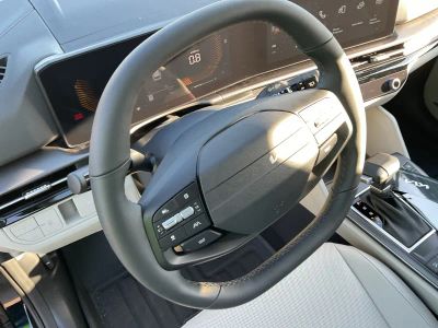 2026 Kia Sportage — photo 12 view