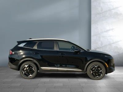 2026 Kia Sportage — detail view