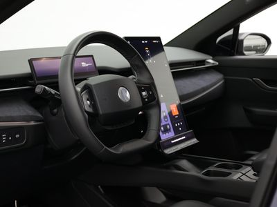 2023 Fisker Ocean — photo 18 view