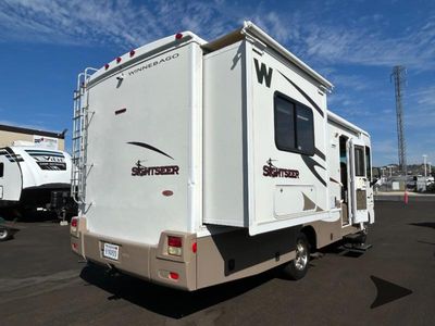 2007 Winnebago Sightseer - Photo 8