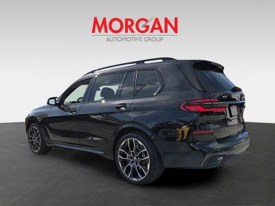 2026 BMW X7 — detail view