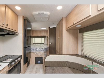 2026 Coachmen RV Leprechaun - Photo 7